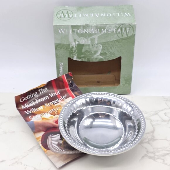 Wilton Armetale Flutes Pearls 6 in Round Dipping Bowl Silver Dip Aluminum NEW - Picture 1 of 11